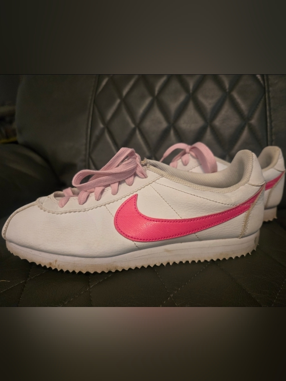 Nike White Sneakers with Bright Pink Swoosh and Light Pink Laces